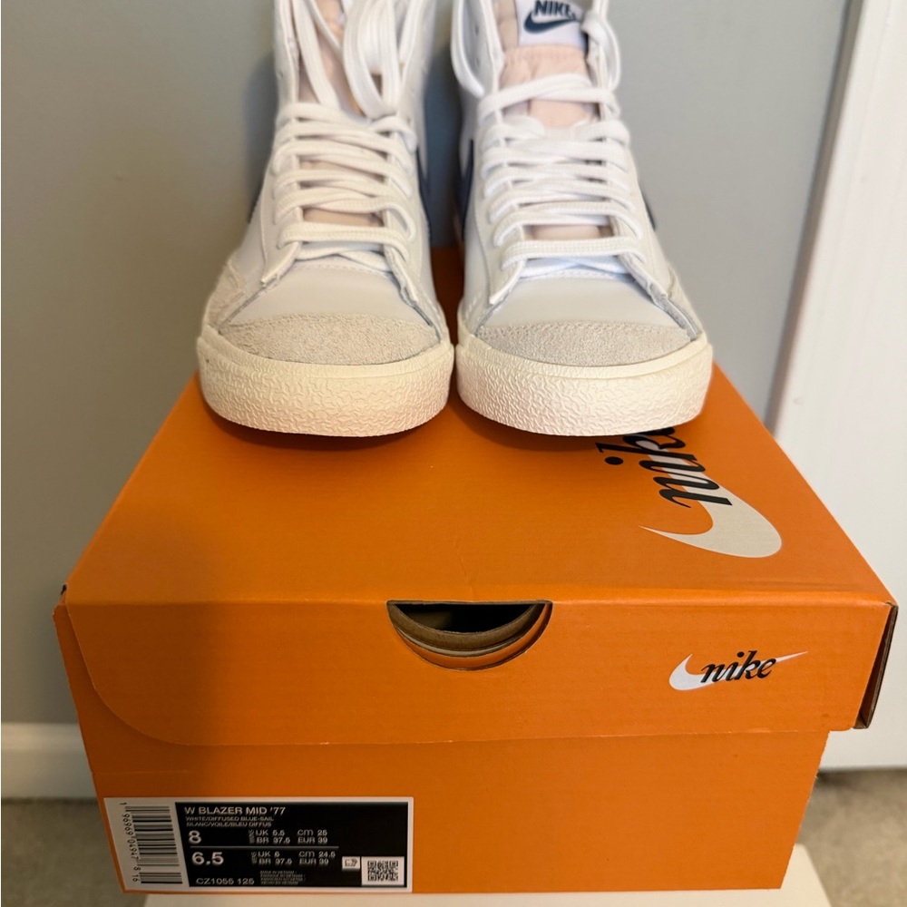 Nike Women’s BLAZER MID 77 White diffused Blue Sail High-Top Sneakers - Picture 7 of 9